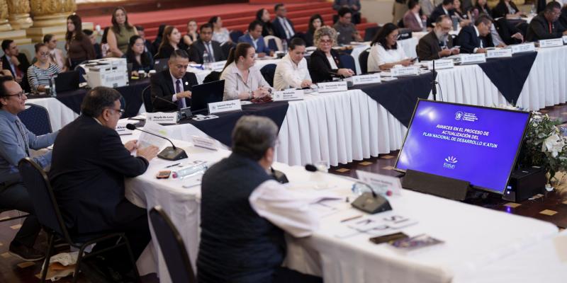 La información sobre los proyectos aprobados fue dada durante la cuarta reunión ordinaria del Conadur, dirigida por los secretarios Carlos Mendoza y Víctor Hugo Godoy. 