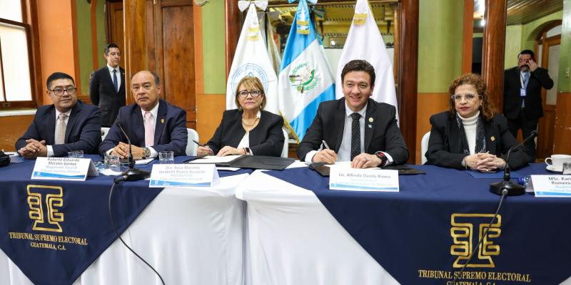 IGM y TSE firman Convenio